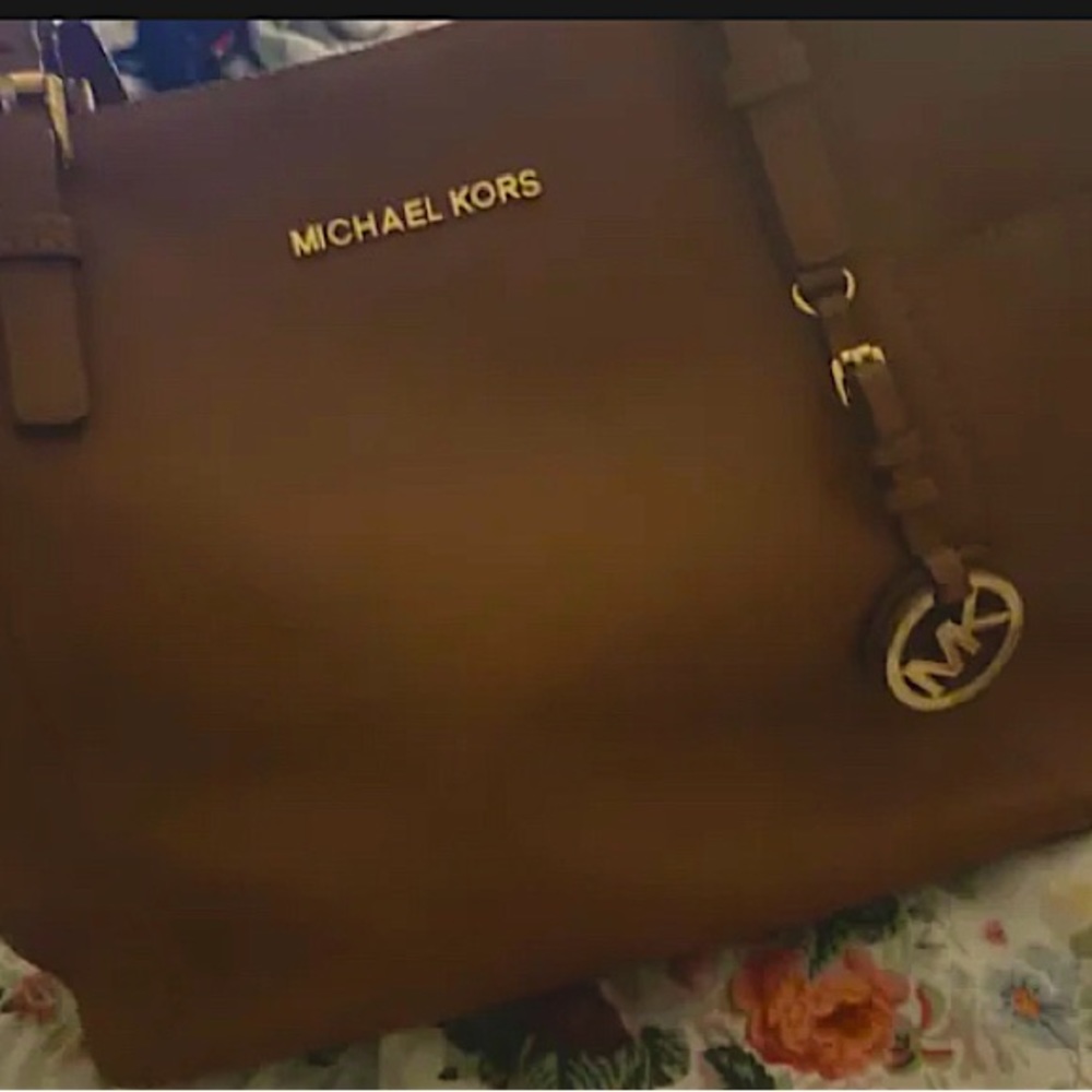 Michael Kors purse